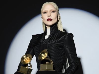 Lady Gaga Batalkan Konser Penutup di Montreal karena Infeksi Pernapasan: Saya Patah Hati dan Menyesal!