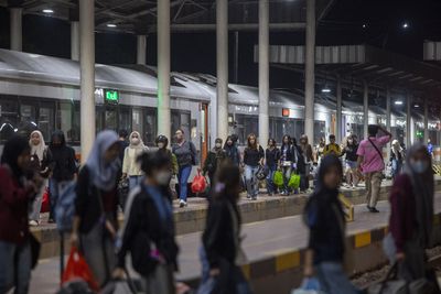 KA Bangunkarta Anjlok, KAI Cirebon Pastikan Refund 100 Persen untuk Penumpang