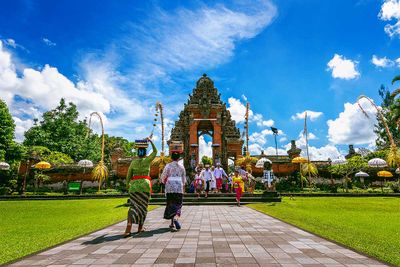 Kalender Bali 2026 Lengkap: Jadwal Hari Raya Hindu, Cuti Bersama, dan Dewasa Ayu