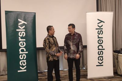 SOC Itu Apa Sih? Ini Peran Penting dan Tantangannya di Dunia Cyber Security!