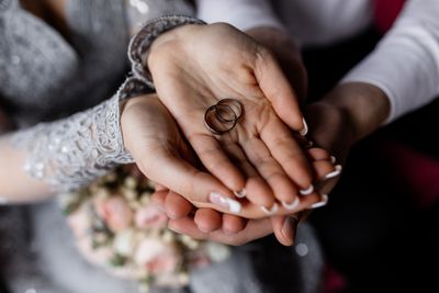 Perbedaan Mahar dan Mas Kawin dalam Pernikahan, Mana yang Lebih Penting?