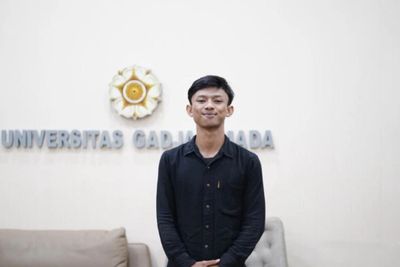 Modal Nekat dan Kerja Keras, Alfath Sukses Tembus UGM dan Borong Prestasi