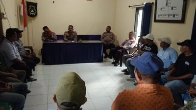 Gerak Cepat Polisi Mediasi Damai Usai Bentrok Kelompok Pemuda di Kairatu Seram Bagian Barat