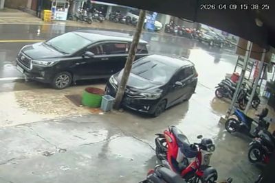 Anggota DPRD Luwu Utara Meninggal Usai Mobil Tabrak Tiang Listrik, Diduga Kena Serangan Jantung