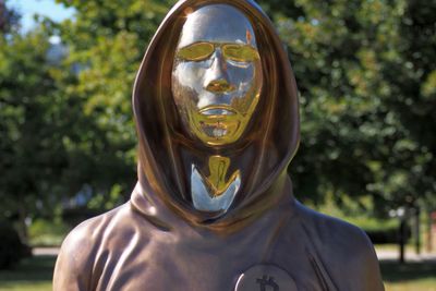 Siapa Satoshi Nakamoto? Sosok Misterius di Balik Lahirnya Bitcoin