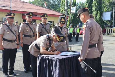 Rotasi Jabatan di Polres Bone, Sejumlah Kapolsek dan Pejabat Utama Berganti