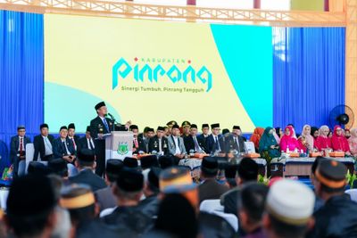 Gubernur Sulsel Serukan Kolaborasi Membangun Daerah di Hari Jadi ke-66 Pinrang