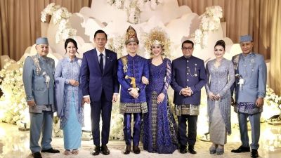 Teuku Rassya dan Cleantha Islan Resmi Menikah dengan Nuansa Aceh
