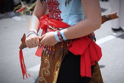 Mengupas Filosofi Mandau dan Sumpit Khas Dayak Kaltim