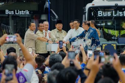 Presiden Prabowo Resmikan Pabrik Kendaraan Listrik VKTR di Magelang, Target Serap Tenaga Kerja Lokal