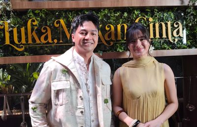 Deva Mahendra Jadi Beli Gyuto Knife buat Motong Sayuran Saat Bulan Purnama usai Syuting Luka, Makan, Cinta