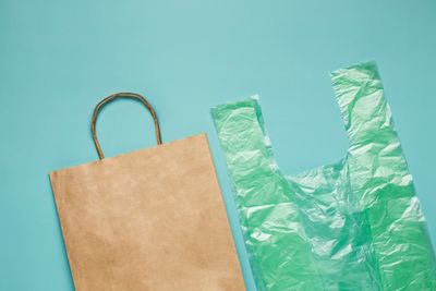 Harga Plastik Meroket 100 Persen, Pakar UMY: Alarm Bahaya Cost-Push Inflation