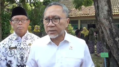 Zulhas : Apreasiasi MBG di SMAN 1 Depok Sleman, Pemerintah Rekrut 30 Ribu Manajer Kopdes