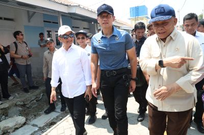 Menko AHY Bersama Wagub Tinjau Penataan Kampung Nelayan di Mauk Tangerang