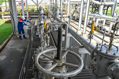 Impor Energi dari Rusia Didukung, Dinilai Bisa Kurangi Ketergantungan
