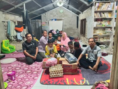 Kepedulian Warga RT 3 Juata Permai Mengalir, Anak Panti Korban Kebakaran Tak Sendiri