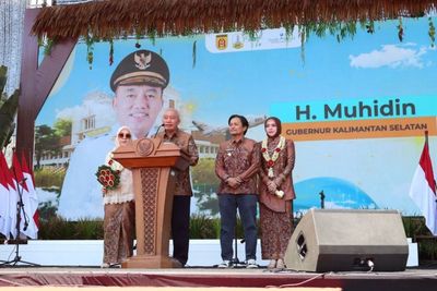 HUT ke-27 Kota Banjarbaru: Gubernur Muhidin Puji IPM Tertinggi dan Rencana Stadion Internasional