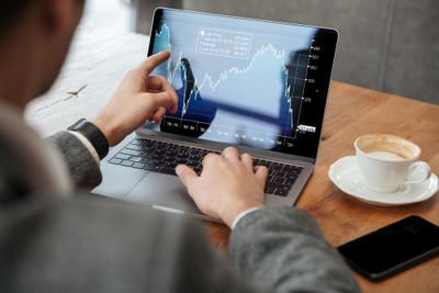 Mengenal Growth Funding, Cara Investasi Jangka Panjang yang Potensial