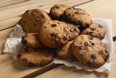 Sering Tertukar, Ini Perbedaan Biskuit dan Cookies