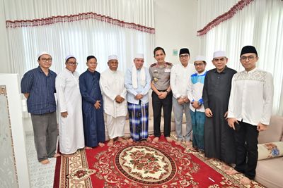 Perkuat Sinergi, Kapolda Jambi Jalin Silaturahmi dengan Tokoh Agama Demi Kamtibmas Kondusif