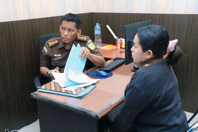 Pegawai Kejaksaan di Maluku Jadi Tersangka Penipuan Kini Dipecat Akibat Tak Berkantor 110 Hari