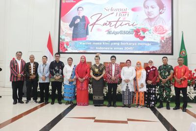 Sekda Maluku Ajak Perempuan Jadi Penggerak Pembangunan Daerah