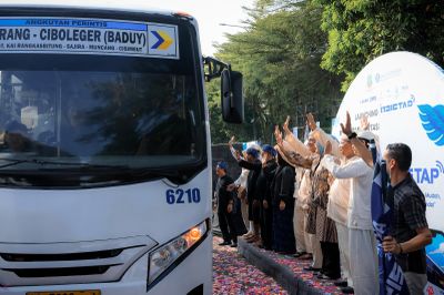 Rute Baru Bus DAMRI Terminal Pakupatan Serang-Baduy