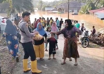 Tangani Banjir Merangin dan Sarolangun, Polri Minta Masyarakat Tingkatkan Kesiapsiagaan