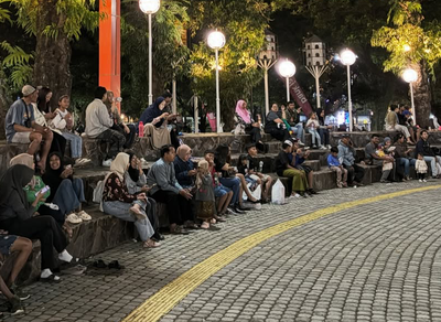 Wajah Baru Alun-Alun Malang, Magnet Warga di Malam Hari