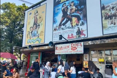 Klodjen Djaja Malang. Kedai Kopi Vintage yang Jadi Spot Favorit Anak Kota