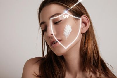 Sunscreen SPF 30 Tahan Berapa Jam? Jangan Sampai Salah