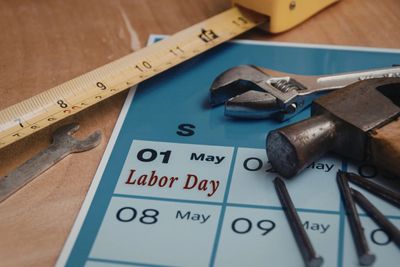 Inspirasi Ucapan May Day: Berikan Apresiasi untuk Para Pekerja Keras