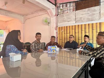 Cegah Fatherless, Peukan Bada Sosialisasikan Gerakan Ayah Teladan