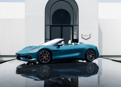 DENZA Z, Supercar Listrik 1.000 HP yang Bisa Drift Otomatis