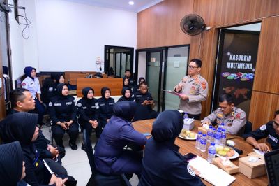 Upaya Tingkatkan Kualitas Informasi, Bid Humas Polda Jambi Gelar Pelatihan Peningkatan Kemampuan Bagi Personel