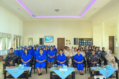 Jalasenastri Koarmada IX Ikuti Sosialisasi Deteksi Dini Kanker Anak