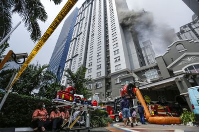 Kebakaran Apartemen Mediterania Jakbar Bersumber dari Panel Listrik di Basement