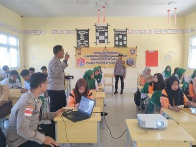 Siswa SMA Unggul Darussadah Belajar Digital Bareng Polri, Ini Programnya