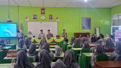 Police Goes to School, Satlantas Polres Bone Edukasi Pelajar Jadi Pelopor Keselamatan Berkendara