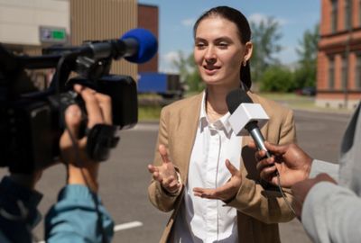 Kisaran Gaji Public Relations di Indonesia, Apakah Menjanjikan?