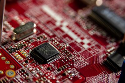 Perbedaan Chipset dan Prosesor yang Wajib Kamu Tahu Sebelum Beli HP Baru