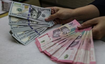 Rupiah Tembus Rp18 Ribu per Dolar AS, Ini Penyebabnya Menurut Analis