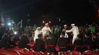 Kirab Milangkala Tatar Sunda Angkat Warisan Budaya dan Sejarah Sunda