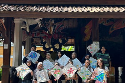 Mahasiswa UI Belajar Pariwisata Langsung di Museum Layang-Layang Lewat Art Visit 2026