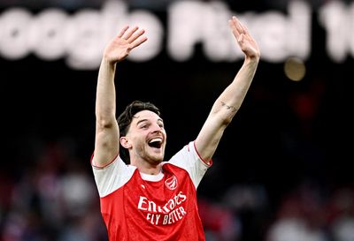 Klasemen Liga Inggris Musim Ini: Arsenal Senyum Sendirian di Puncak!