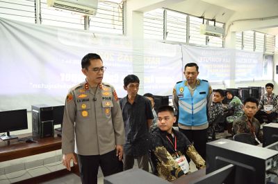 Kapolda Jambi Tinjau Langsung Pelaksanaan Tes Akademik Calon Taruna Akpol 2026 di Kampus Unama