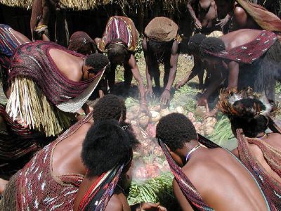 Ini Ragam Upacara Adat Papua dan Filosofinya