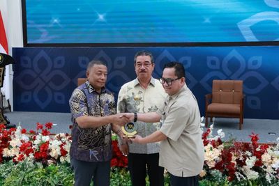 Gubernur Hendrik Dorong Percepatan Program MBG Berbasis Pangan Lokal di Maluku