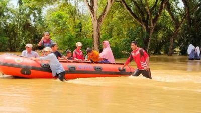Banjir Rendam Tiga Kecamatan di Nagan Raya, Akses Meulaboh–Tapak Tuan Terganggu