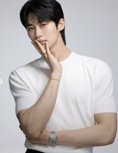 Byeon Woo Seok Tampil Menawan jadi Ambassador Brand Mewah BVLGARI